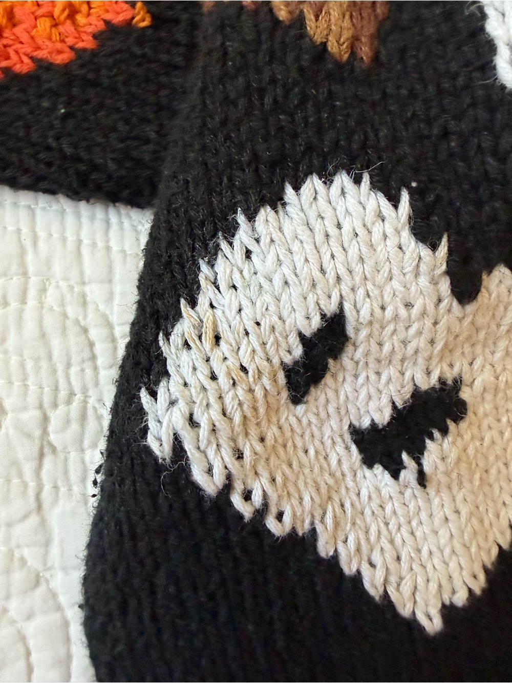 The Eagles Eye hand knit Halloween Fall Cardigan Sweater - Picture 7 of 8